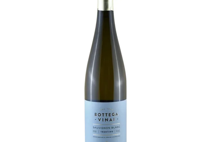 Bottega Vinai Sauvignon Blanc 75cl