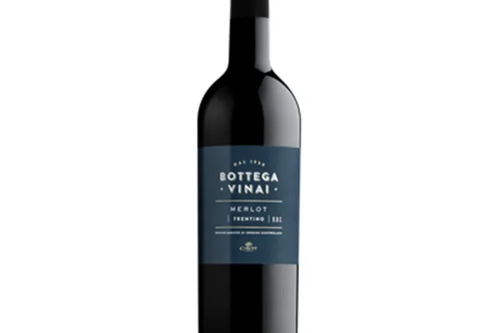 Bottega Vinai Merlot 75cl